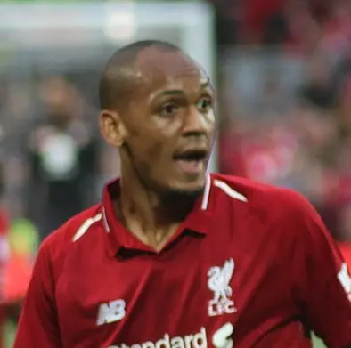 ФАБИНЬО ТАВАРЕС